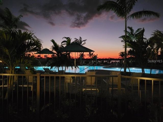 17565 OPAL SAND DRIVE 401, Venice, FL 34293