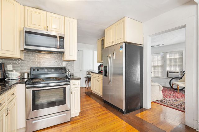 700 Upland Road, West Palm Beach, FL 33401