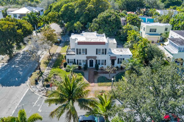 700 Upland Road, West Palm Beach, FL 33401