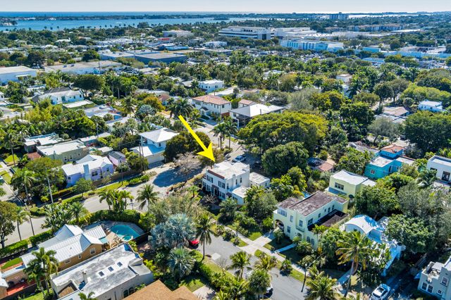 700 Upland Road, West Palm Beach, FL 33401