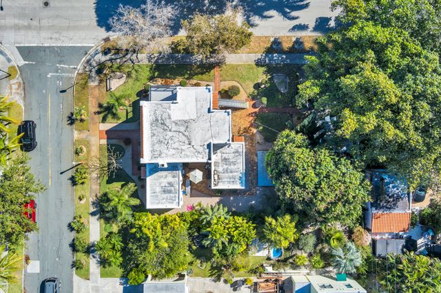 700 Upland Road, West Palm Beach, FL 33401