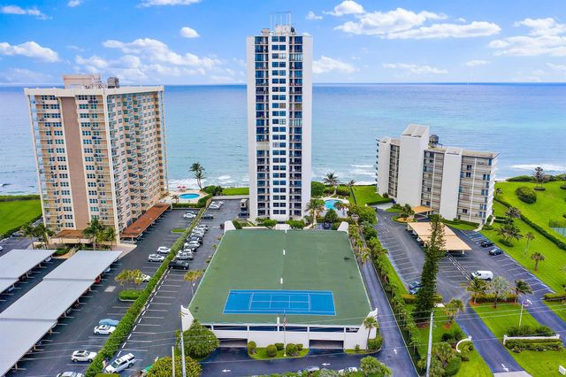 5420 N Ocean Drive 305, Singer Island, FL 33404