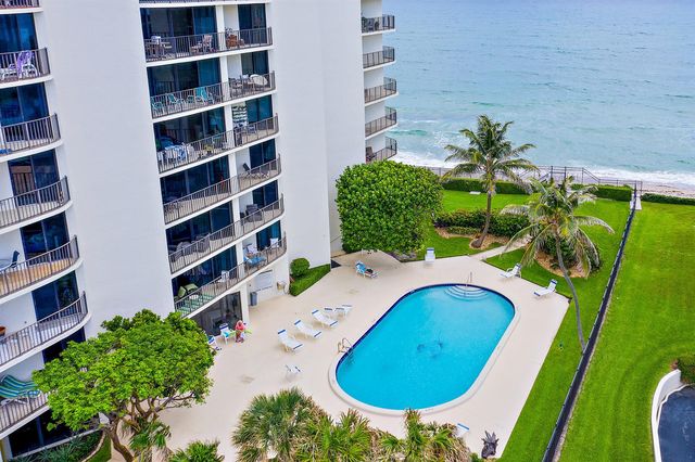 5420 N Ocean Drive 305, Singer Island, FL 33404
