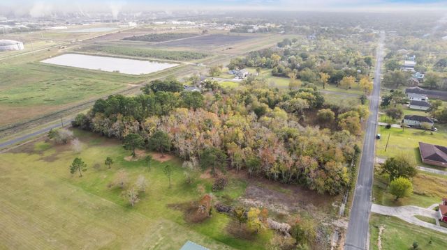 232 N Pecan Drive, Texas City, TX 77591