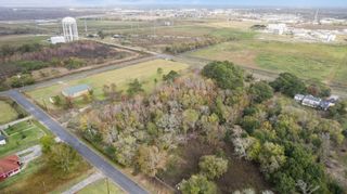 232 N Pecan Drive, Texas City, TX 77591