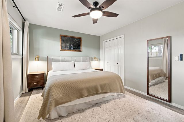 3042 N Malinda Drive, Fayetteville, AR 72703
