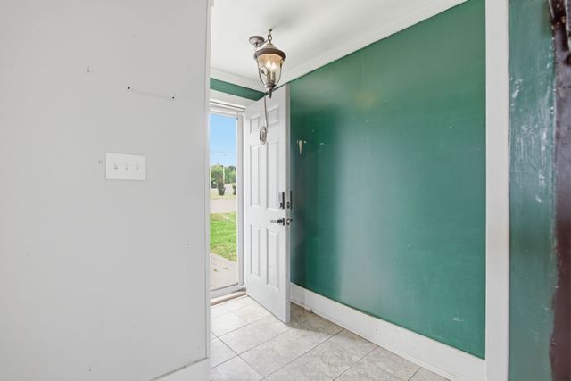 306 N Main St, Cornersville, TN 37047