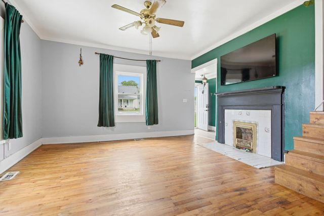 306 N Main St, Cornersville, TN 37047