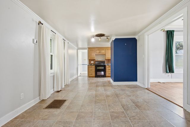 306 N Main St, Cornersville, TN 37047