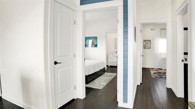 1065 Sunset Circle W, Crystal Beach, TX 77650