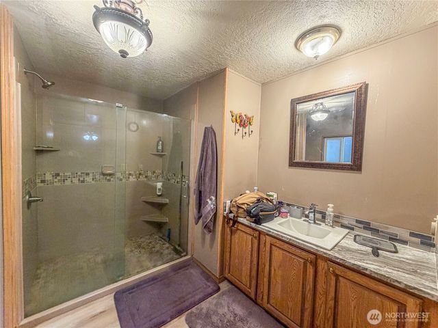 6533 12th Avenue NW, Tulalip, WA 98271