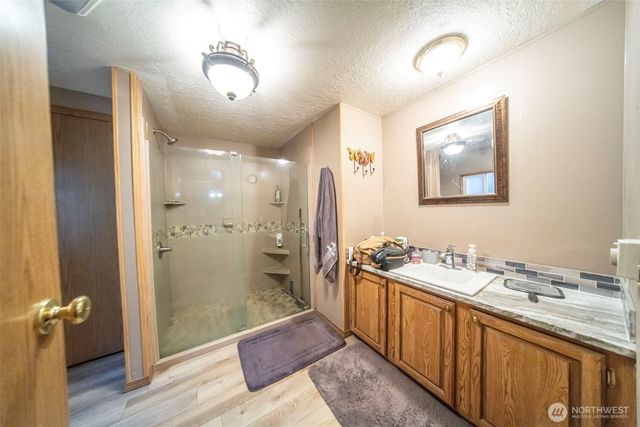 6533 12th Avenue NW, Tulalip, WA 98271
