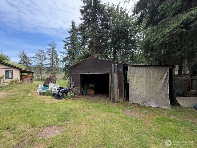 6533 12th Avenue NW, Tulalip, WA 98271