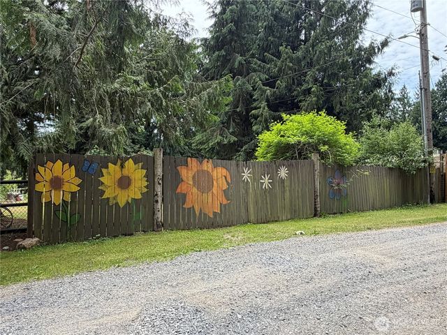 6533 12th Avenue NW, Tulalip, WA 98271