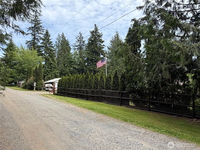 6533 12th Avenue NW, Tulalip, WA 98271