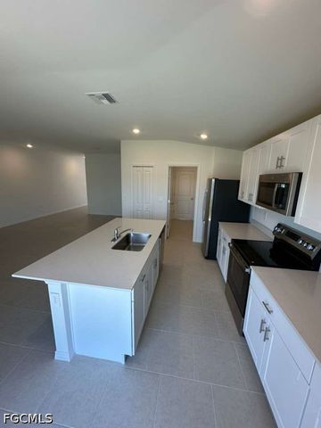 11918 Savanna Lakes BLVD, Lehigh Acres, FL 33974