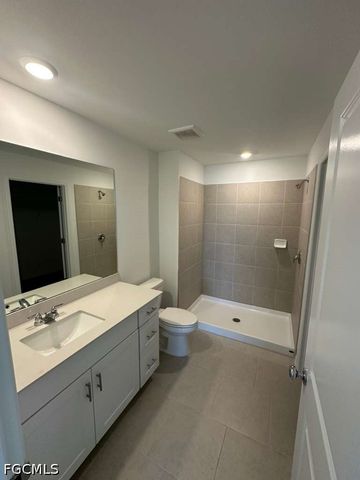 11918 Savanna Lakes BLVD, Lehigh Acres, FL 33974