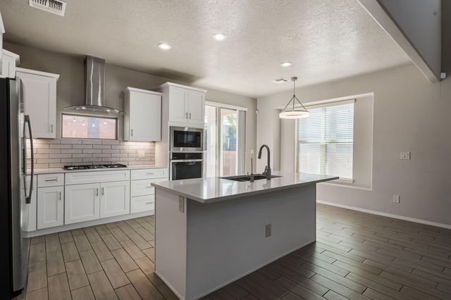 8722 Sevano Circle NE, Albuquerque, NM 87113