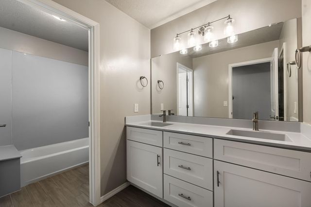 8722 Sevano Circle NE, Albuquerque, NM 87113