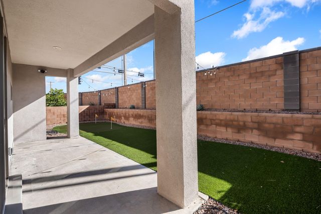 8722 Sevano Circle NE, Albuquerque, NM 87113