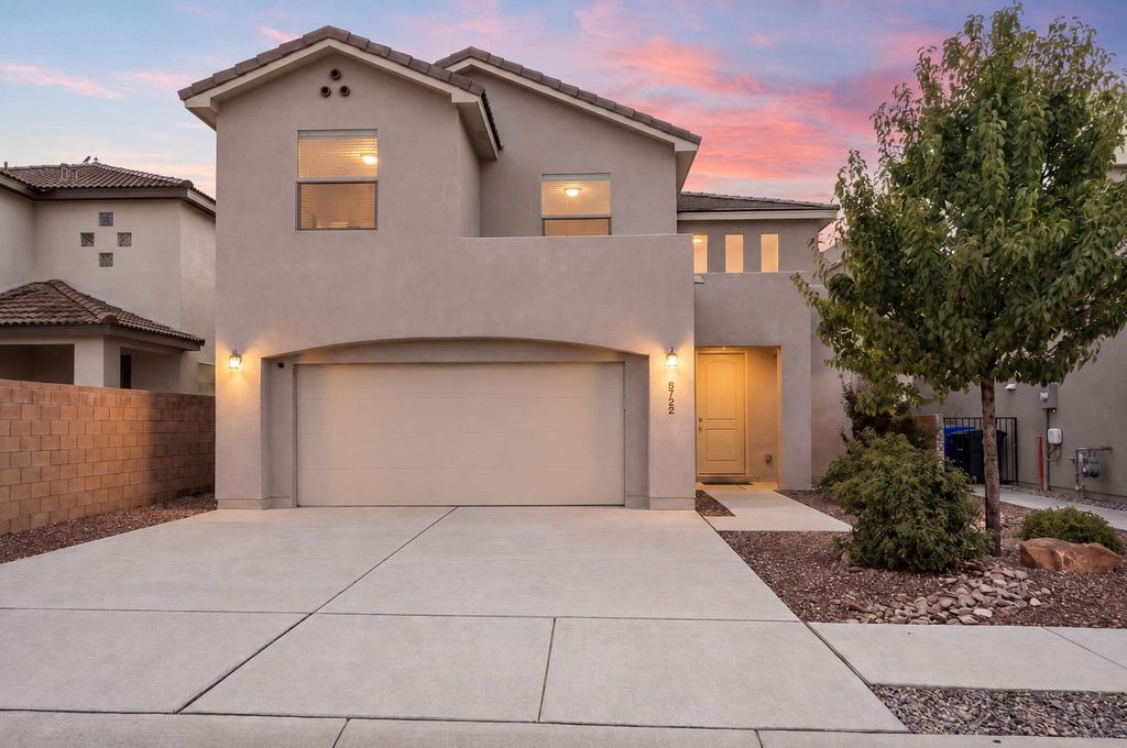 8722 Sevano Circle NE, Albuquerque, NM 87113