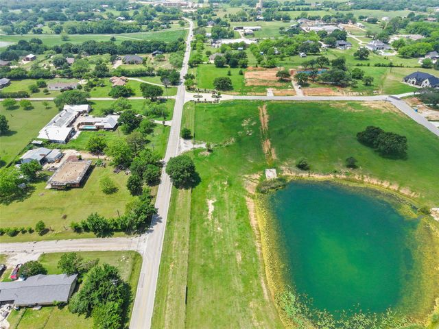 7717 Pickett Lane, Burleson, TX 76028