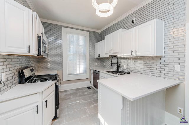 173 Cleveland Ave, Macon, GA 31204