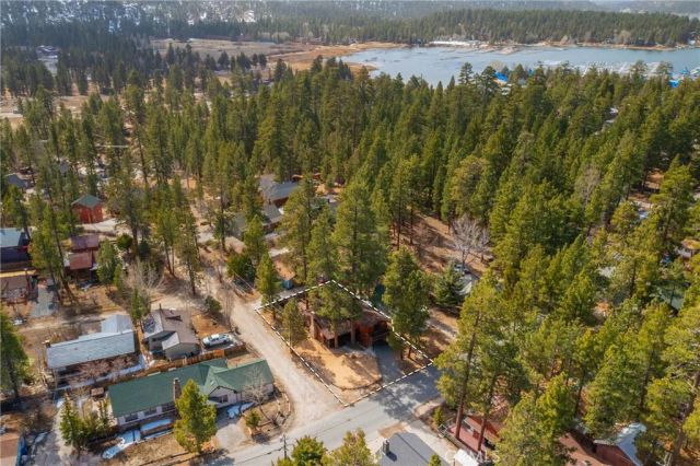 39969 Forest Road, Big Bear Lake, CA 92315