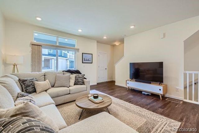 532 W Amherst Avenue, Englewood, CO 80110