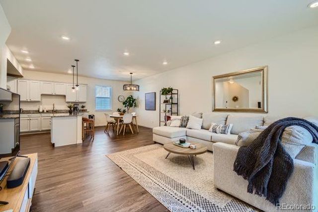 532 W Amherst Avenue, Englewood, CO 80110