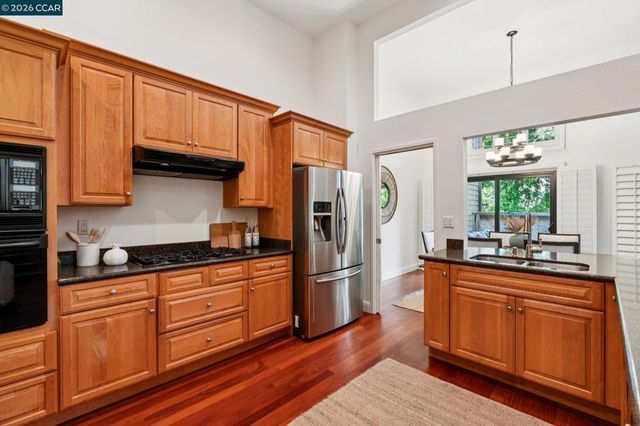 1920 Aspenridge Ct, Walnut Creek, CA 94597