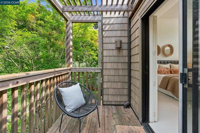 1920 Aspenridge Ct, Walnut Creek, CA 94597