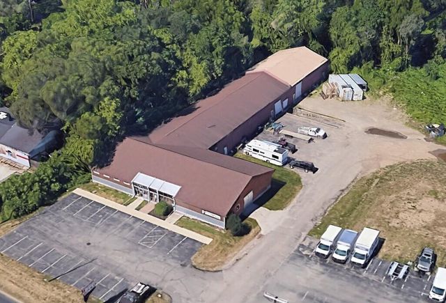 2504 S Sprinkle Road Ste B, Kalamazoo City, MI 49001