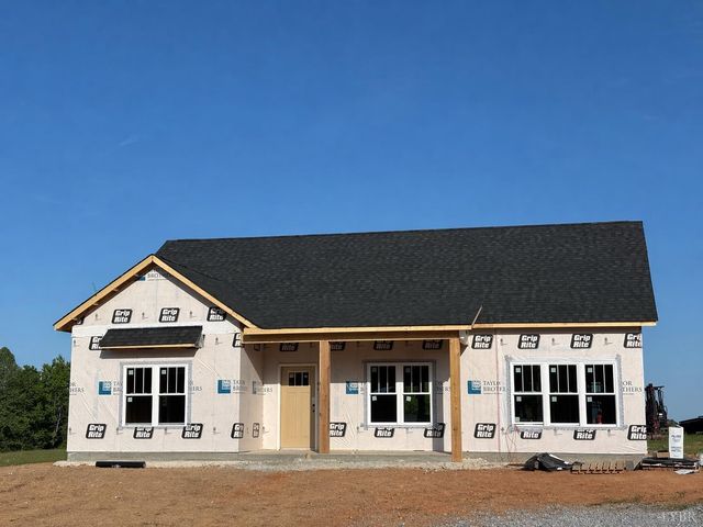 3 Leesville Road, Lynch Station, VA 24571