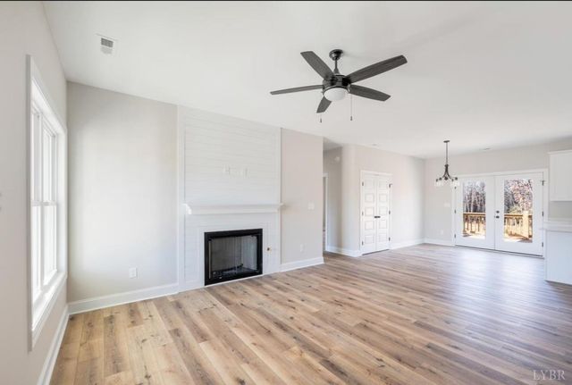 3 Leesville Road, Lynch Station, VA 24571