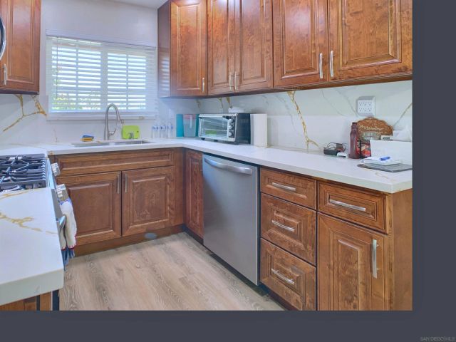 10414 TIMBERLANE WAY, Santee, CA 92071