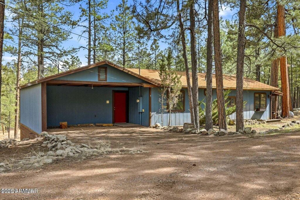 6 S COUNTY ROAD N2148 Road, Alpine, AZ 85920