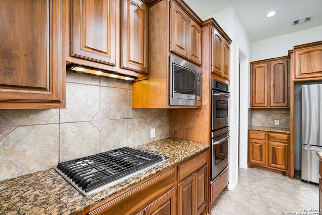 27611 Autumn Ter, Boerne, TX 78006