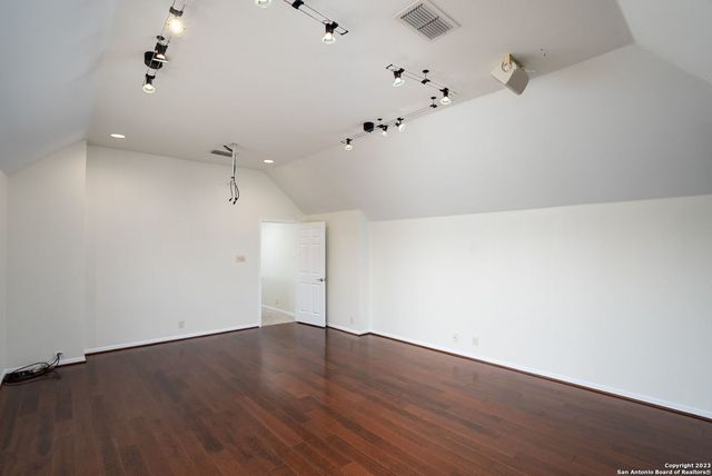 27611 Autumn Ter, Boerne, TX 78006