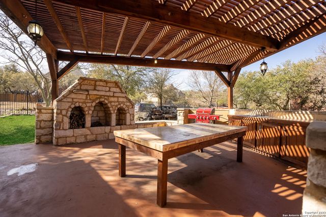 27611 Autumn Ter, Boerne, TX 78006