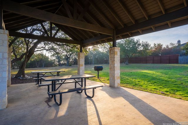 27611 Autumn Ter, Boerne, TX 78006