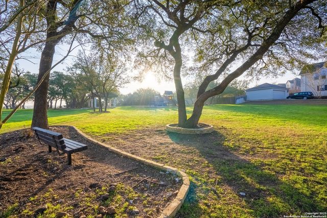 27611 Autumn Ter, Boerne, TX 78006