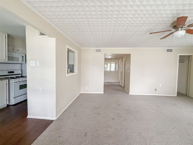 713 Glen Rhea Drive, Lake Dallas, TX 75065