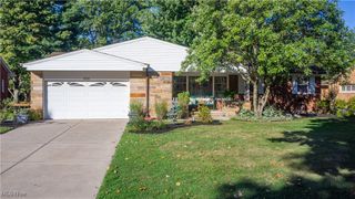 1856 Bremerton Road, Lyndhurst, OH 44124