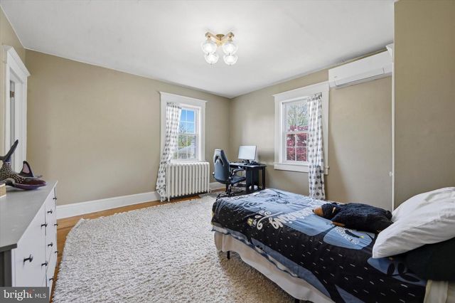35 S 13TH AVE, Coatesville, PA 19320