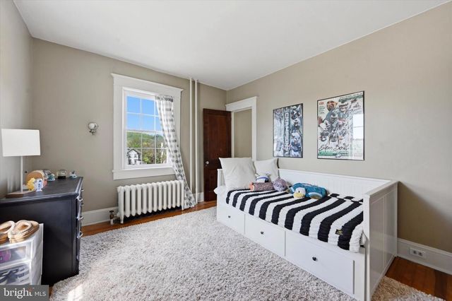 35 S 13TH AVE, Coatesville, PA 19320