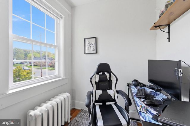 35 S 13TH AVE, Coatesville, PA 19320