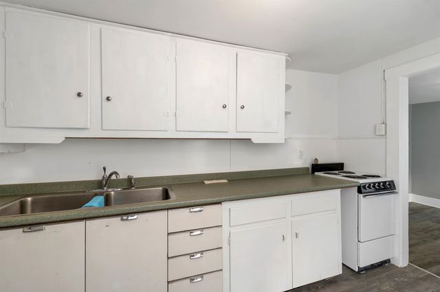 3 Keeble Street, Plymouth, NH 03264