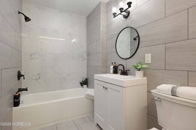 658 Summit Avenue, Brick, NJ 08724