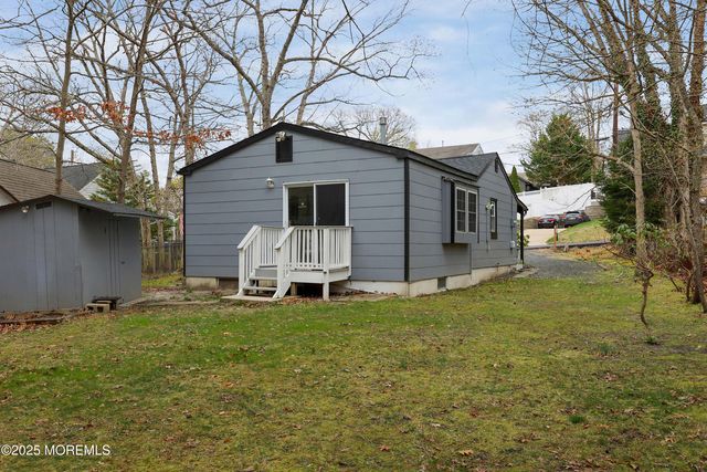 658 Summit Avenue, Brick, NJ 08724